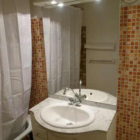 Beverley Hills Апартаменти Агд